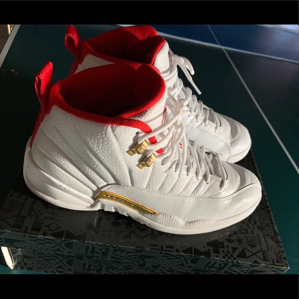 Jordan Retro 12 “Fiba’s”